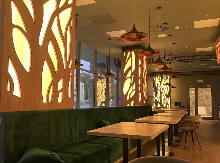 Veranda Bistro 