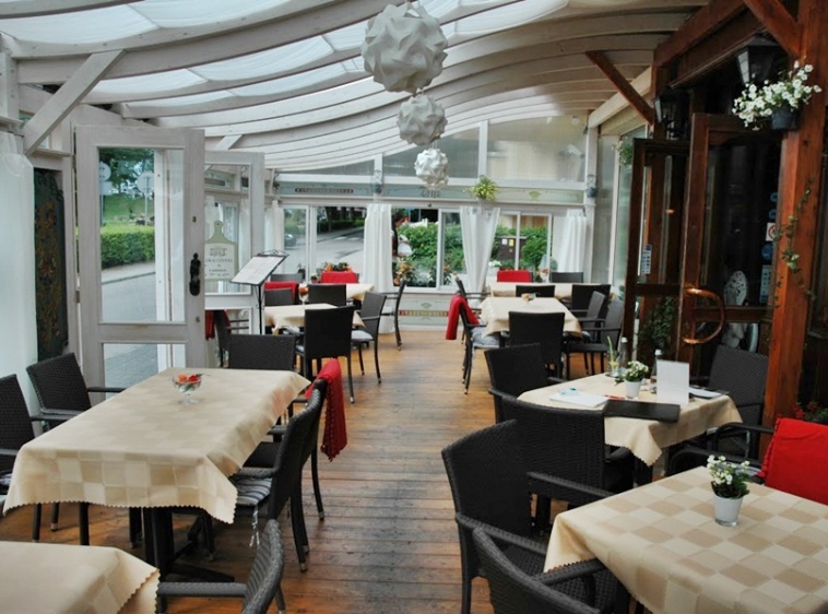 Restauracja Pub First