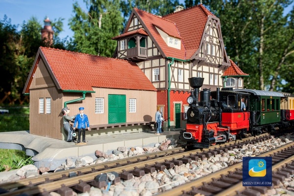 Nadmorski Park Miniatur i Kolejek 25 km od Międzyzdrojów.